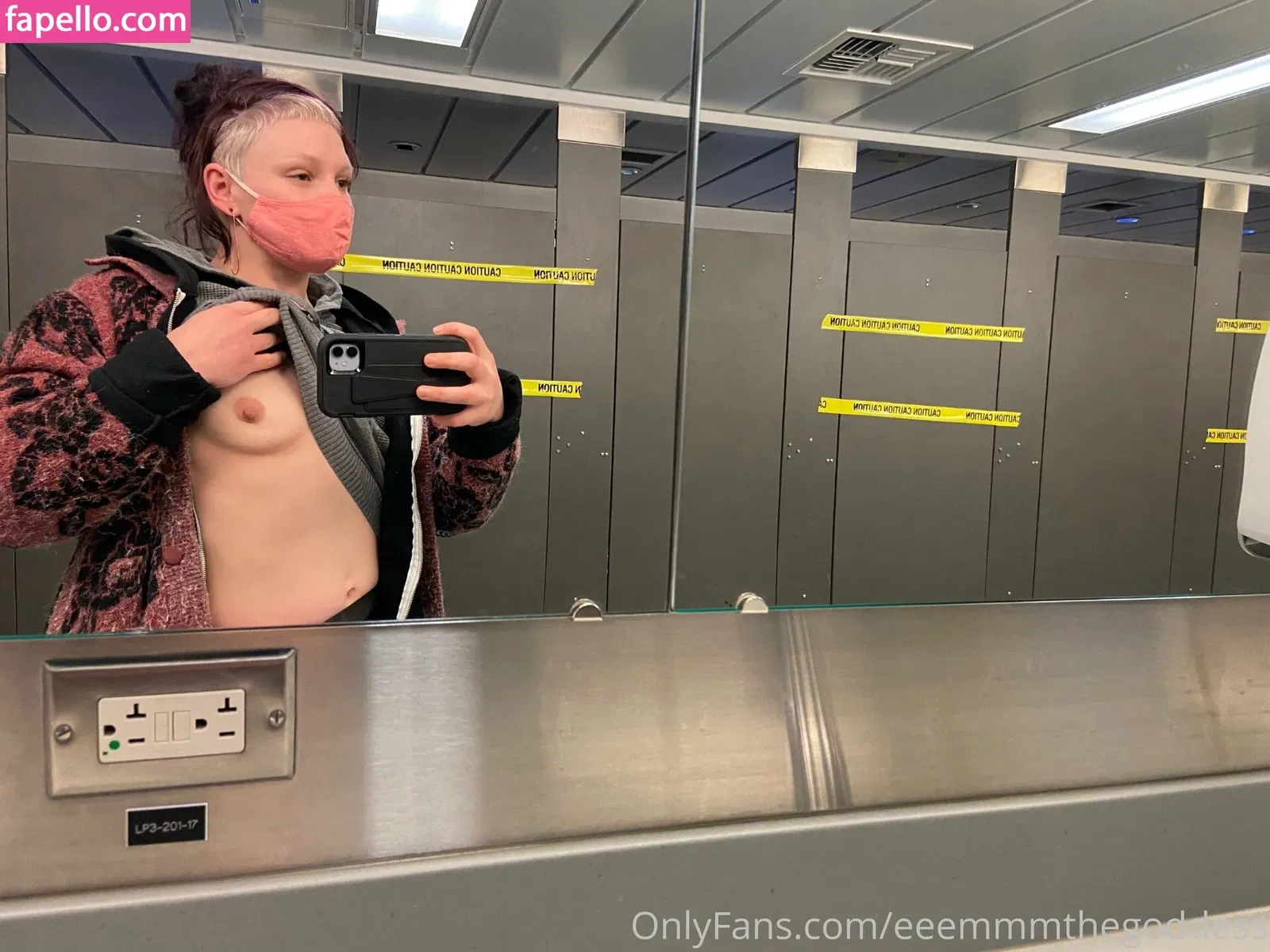 eeemmmthegoddess Onlyfans Photo Gallery 