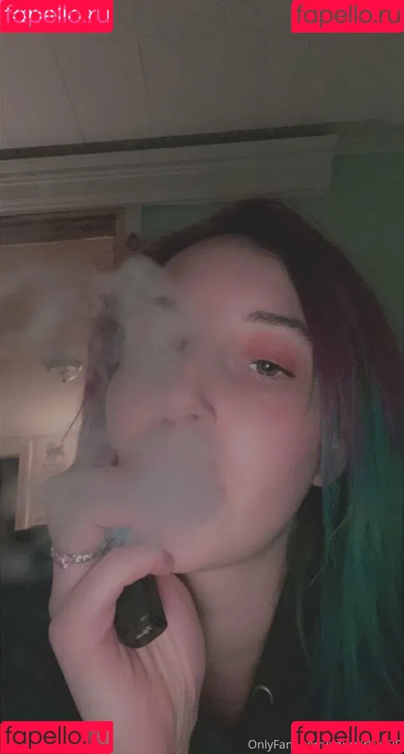 itsyagirlsky Onlyfans Photo Gallery 
