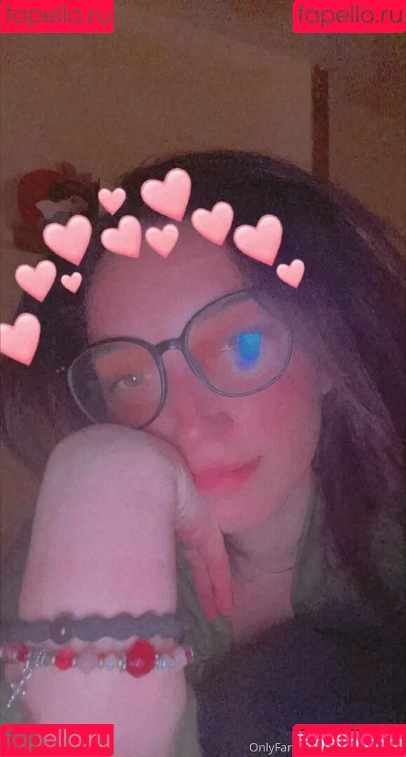 itsyagirlsky Onlyfans Photo Gallery 