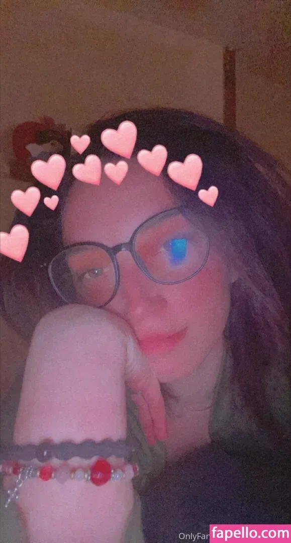 itsyagirlsky Onlyfans Photo Gallery 