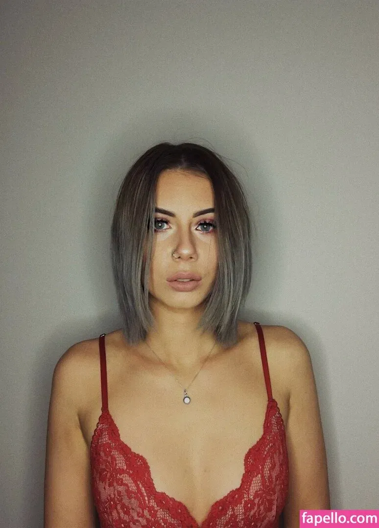 foxysophi Onlyfans Photo Gallery 