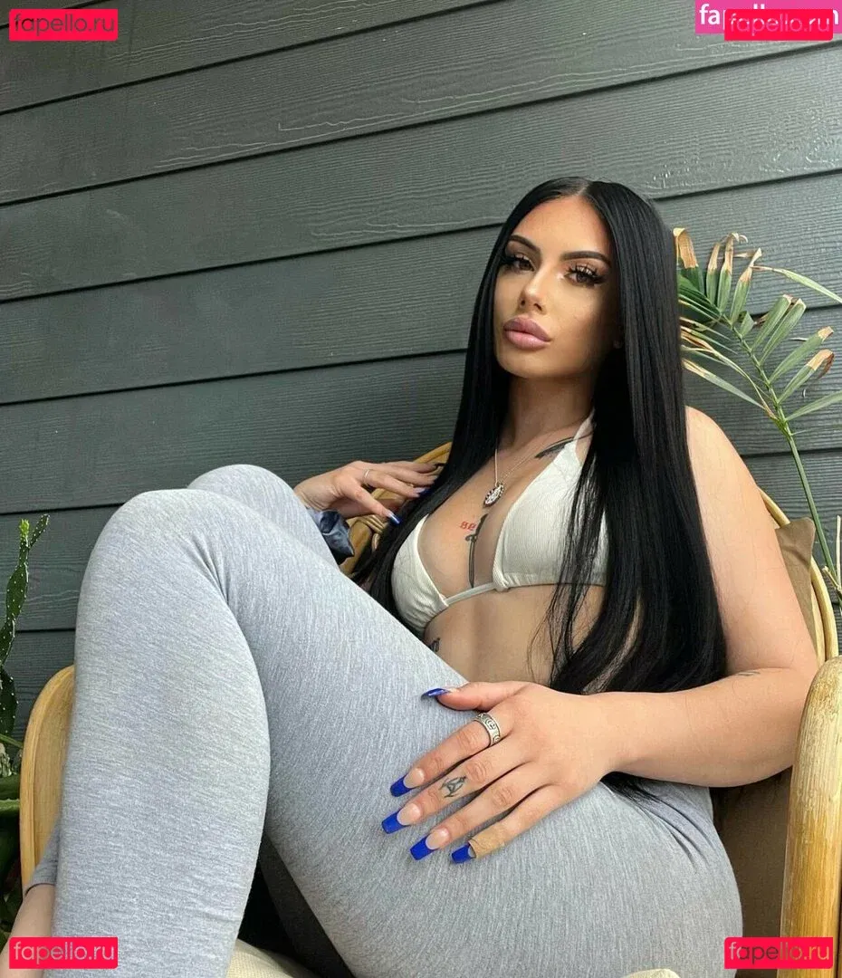 foxysophi Onlyfans Photo Gallery 