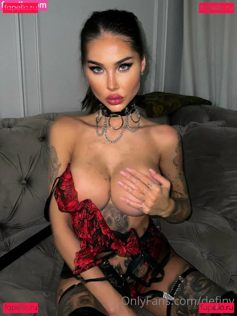 Elizabeth Definhy Onlyfans Photo Gallery 