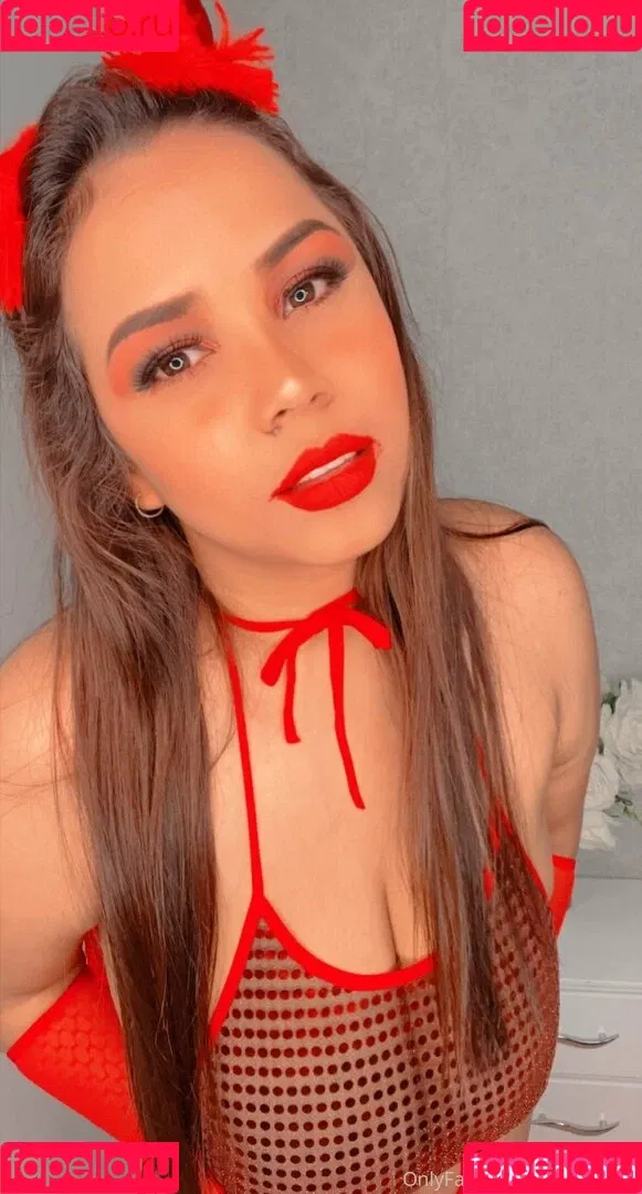 SexyCuteIsa Onlyfans Photo Gallery 