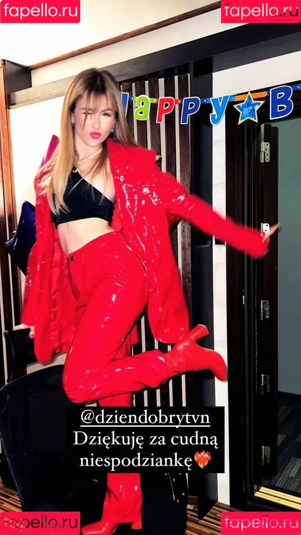 Roksana Węgiel Onlyfans Photo Gallery 