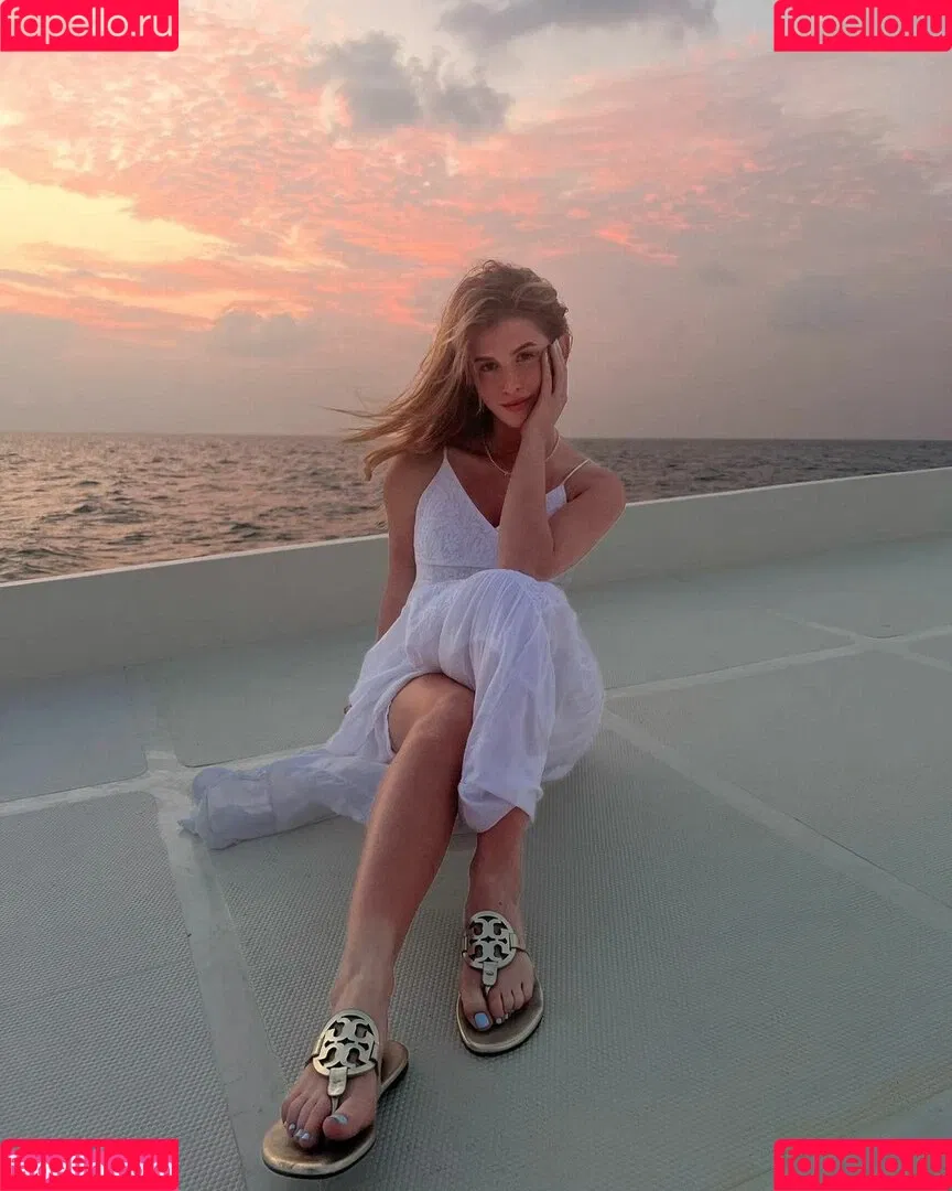 Roksana Węgiel Onlyfans Photo Gallery 