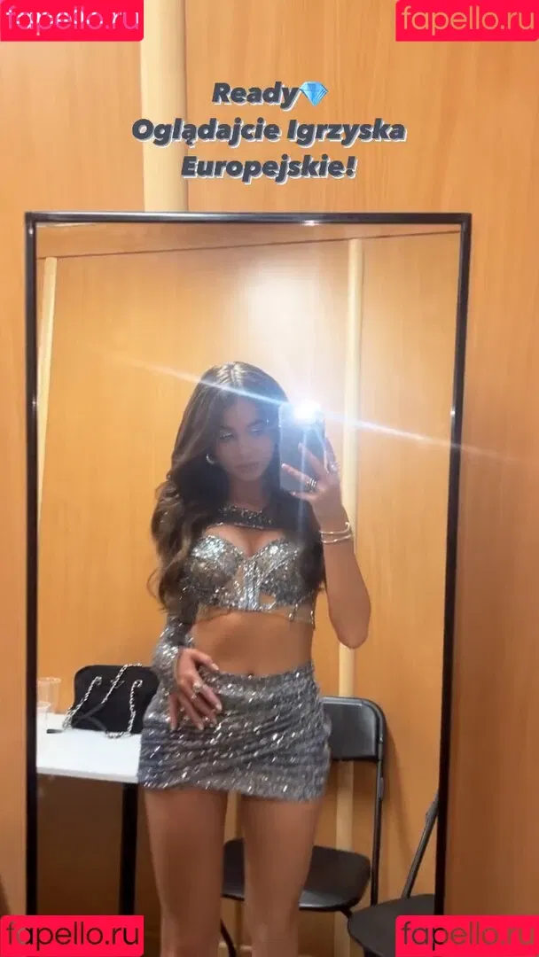 Roksana Węgiel Onlyfans Photo Gallery 