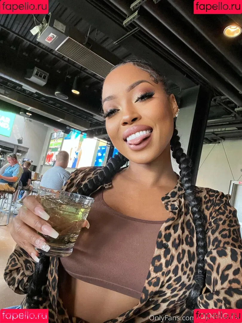 ninadoesitall Onlyfans Photo Gallery 