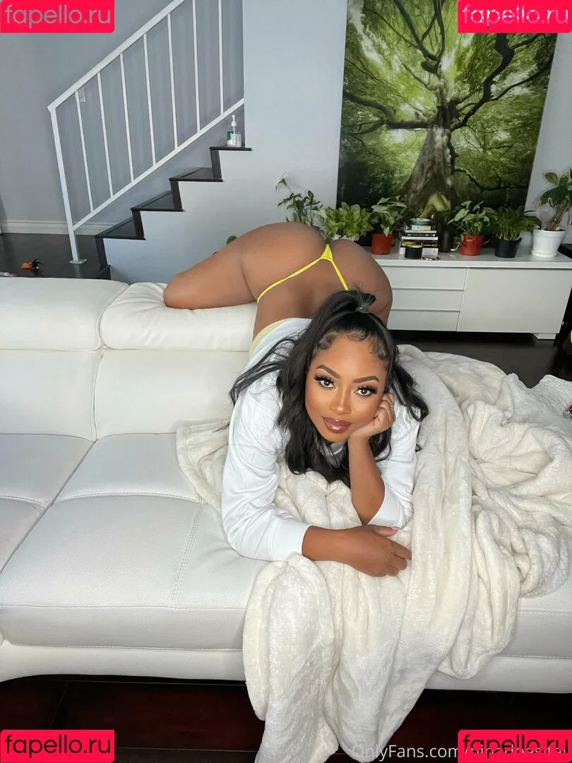 ninadoesitall Onlyfans Photo Gallery 