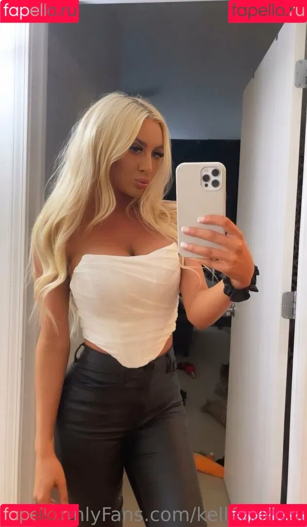 kellyscloset Onlyfans Photo Gallery 