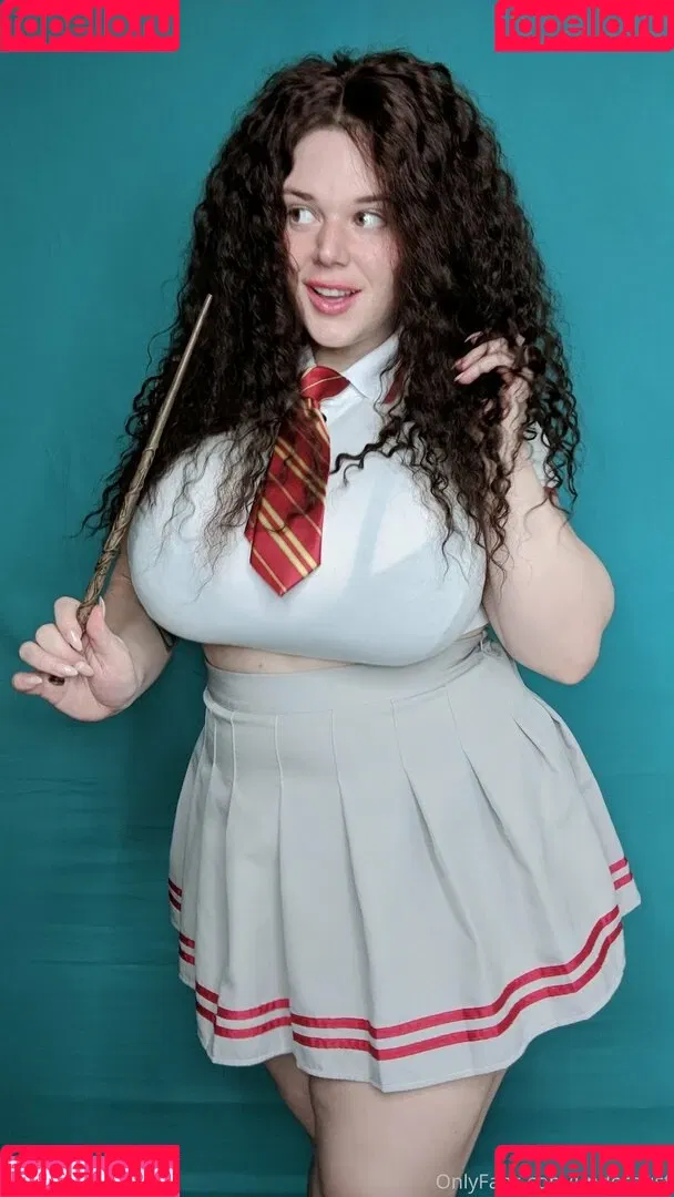 underbust Onlyfans Photo Gallery 