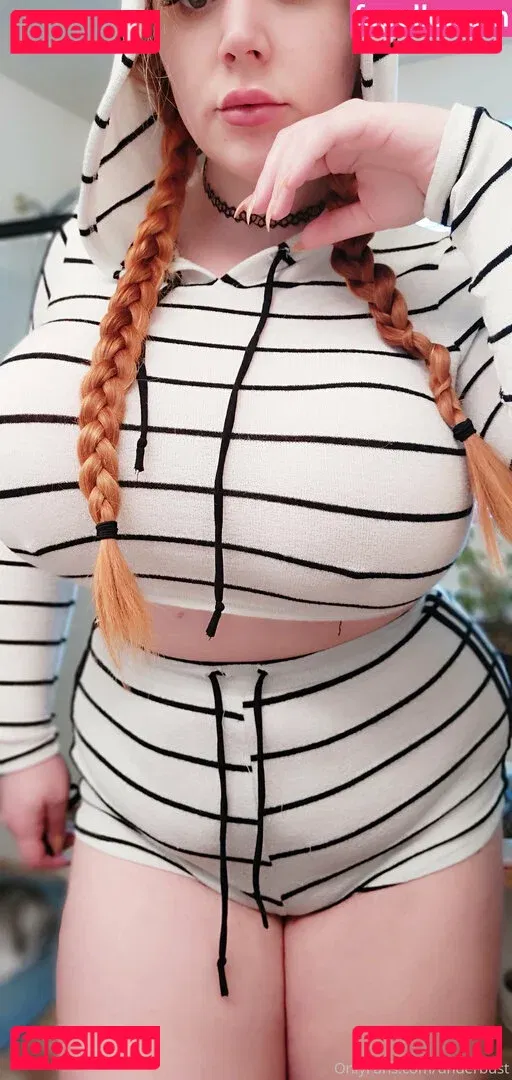 underbust Onlyfans Photo Gallery 