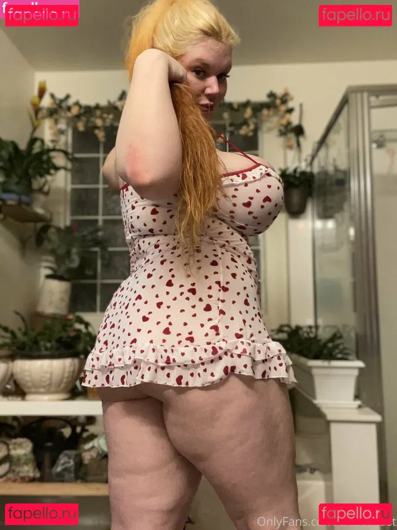 underbust Onlyfans Photo Gallery 