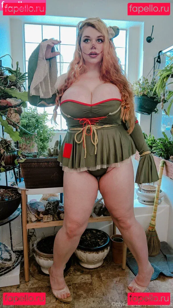 underbust Onlyfans Photo Gallery 