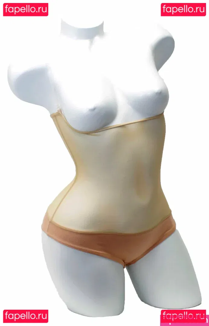 underbust Onlyfans Photo Gallery 