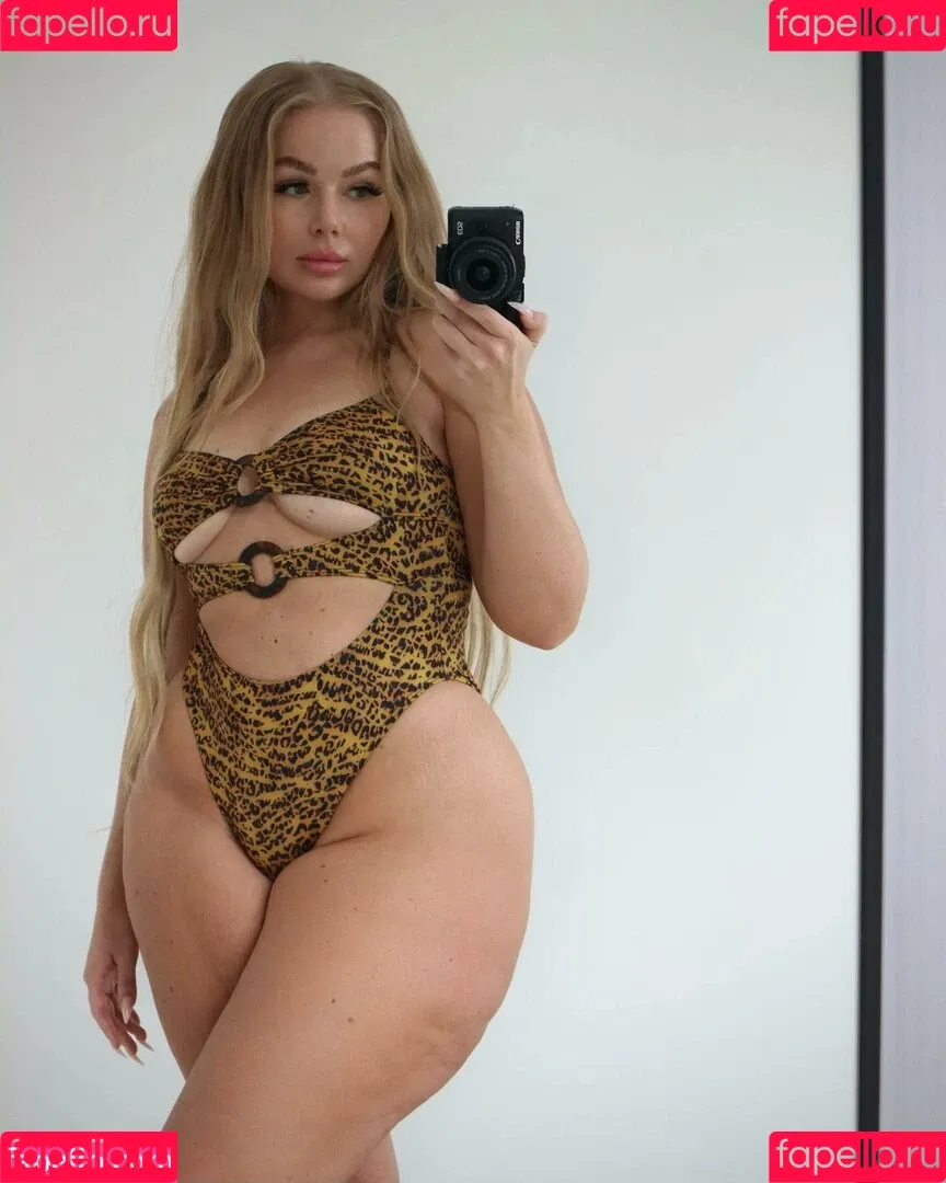 Emma Haggstrom Onlyfans Photo Gallery 