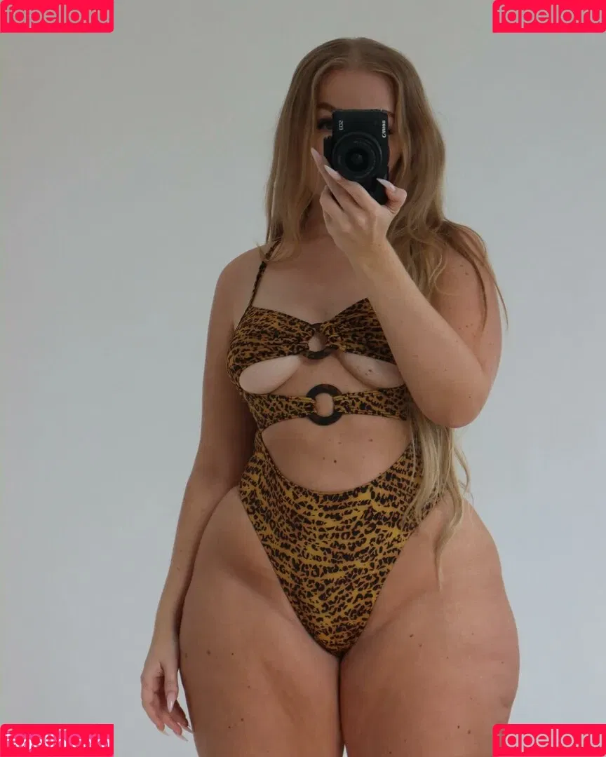 Emma Haggstrom Onlyfans Photo Gallery 