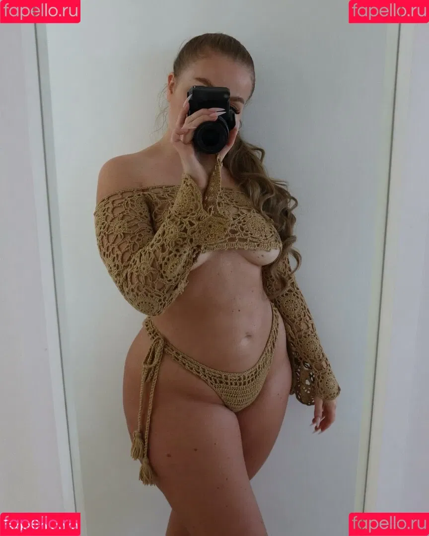 Emma Haggstrom Onlyfans Photo Gallery 