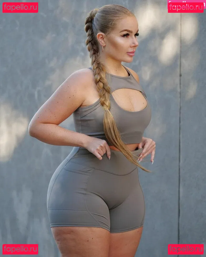 Emma Haggstrom Onlyfans Photo Gallery 