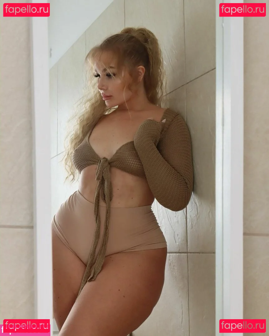 Emma Haggstrom Onlyfans Photo Gallery 