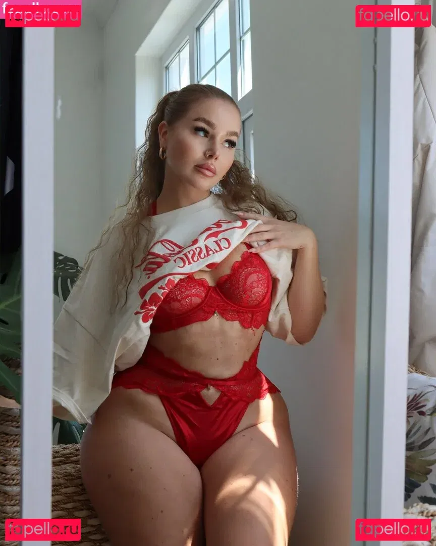 Emma Haggstrom Onlyfans Photo Gallery 