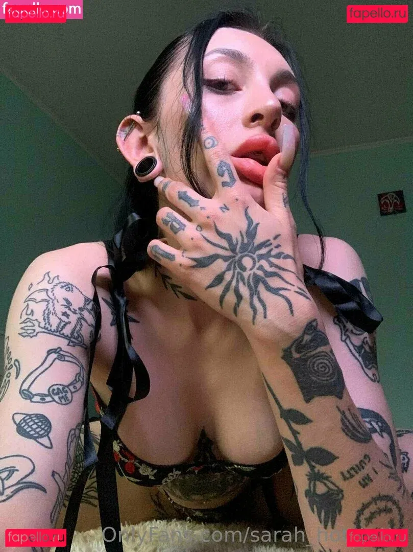 sarah_hot_tatto Onlyfans Photo Gallery 