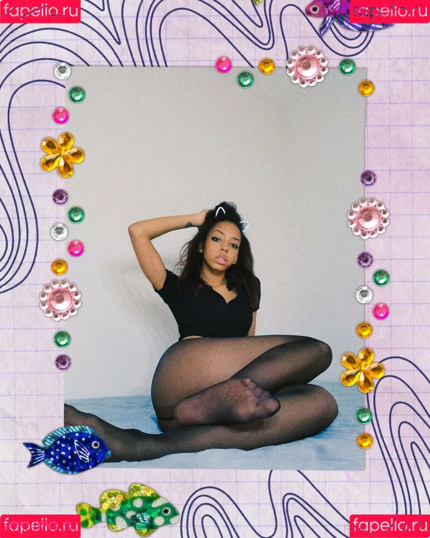 feetofmelanie Onlyfans Photo Gallery 