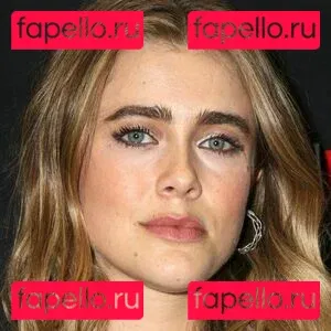 Melissa Roxburgh Onlyfans Photo Gallery 