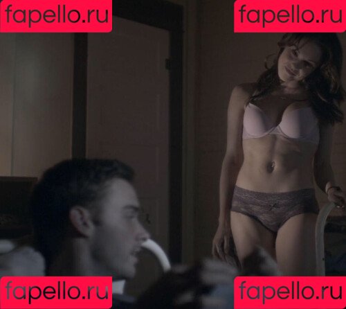 Melissa Roxburgh Onlyfans Photo Gallery 