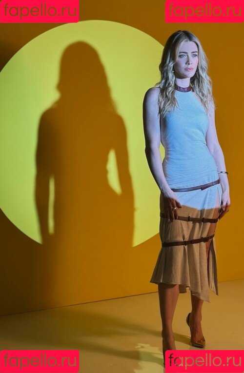 Melissa Roxburgh Onlyfans Photo Gallery 