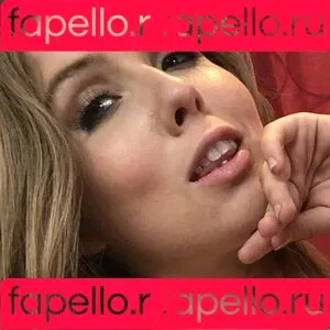 lenaisapeach Onlyfans Photo Gallery 