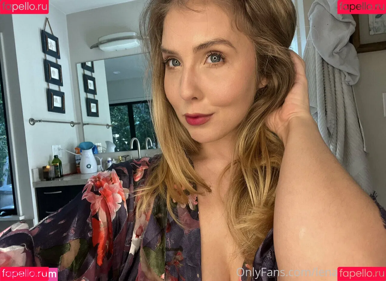 lenaisapeach Onlyfans Photo Gallery 
