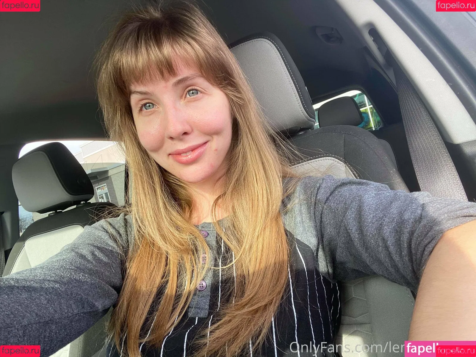 lenaisapeach Onlyfans Photo Gallery 