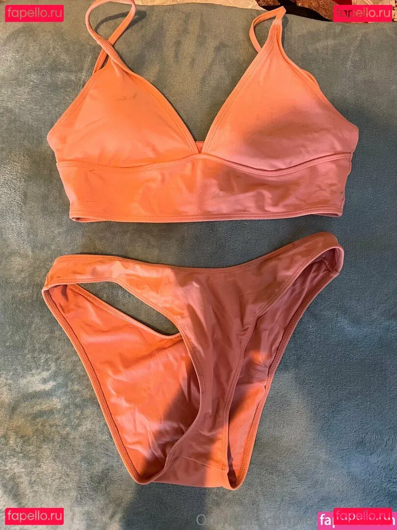 lenaisapeach Onlyfans Photo Gallery 