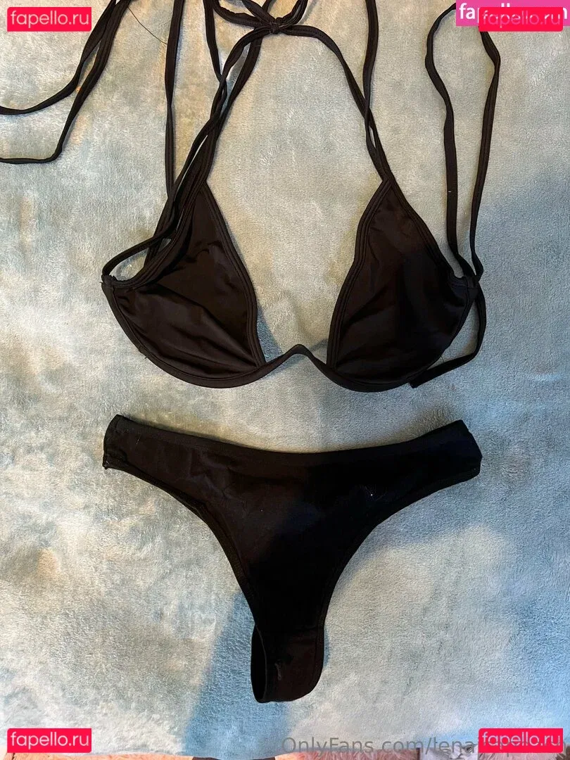 lenaisapeach Onlyfans Photo Gallery 