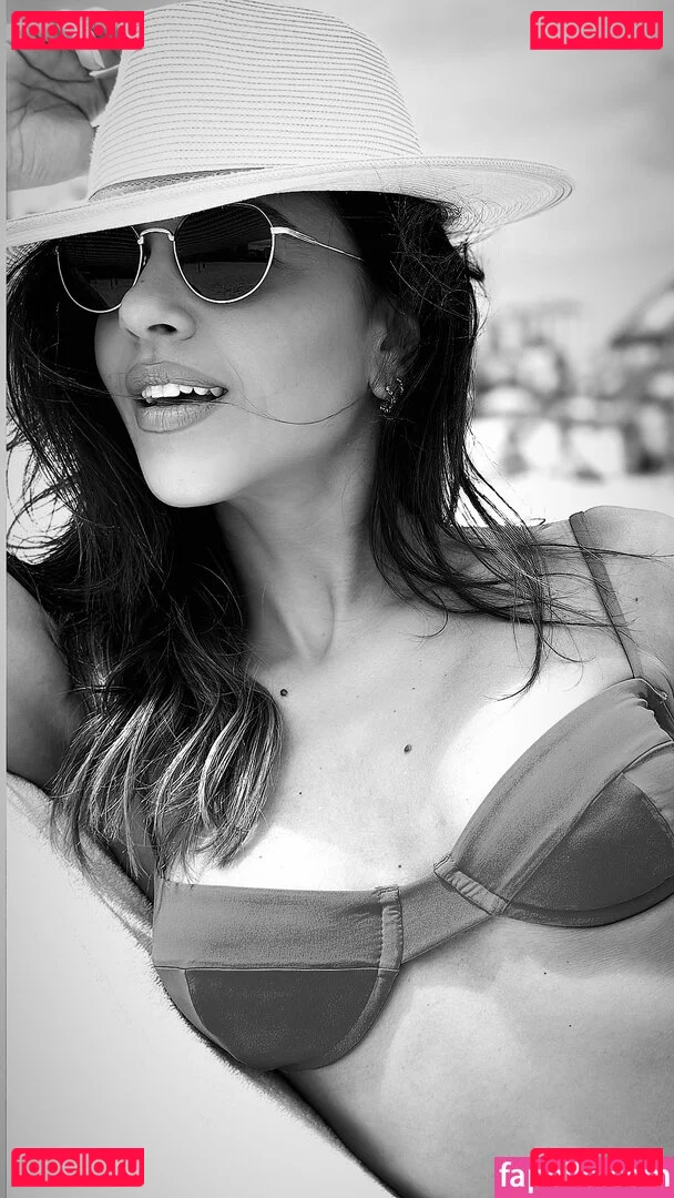 Marine_rossi Onlyfans Photo Gallery 