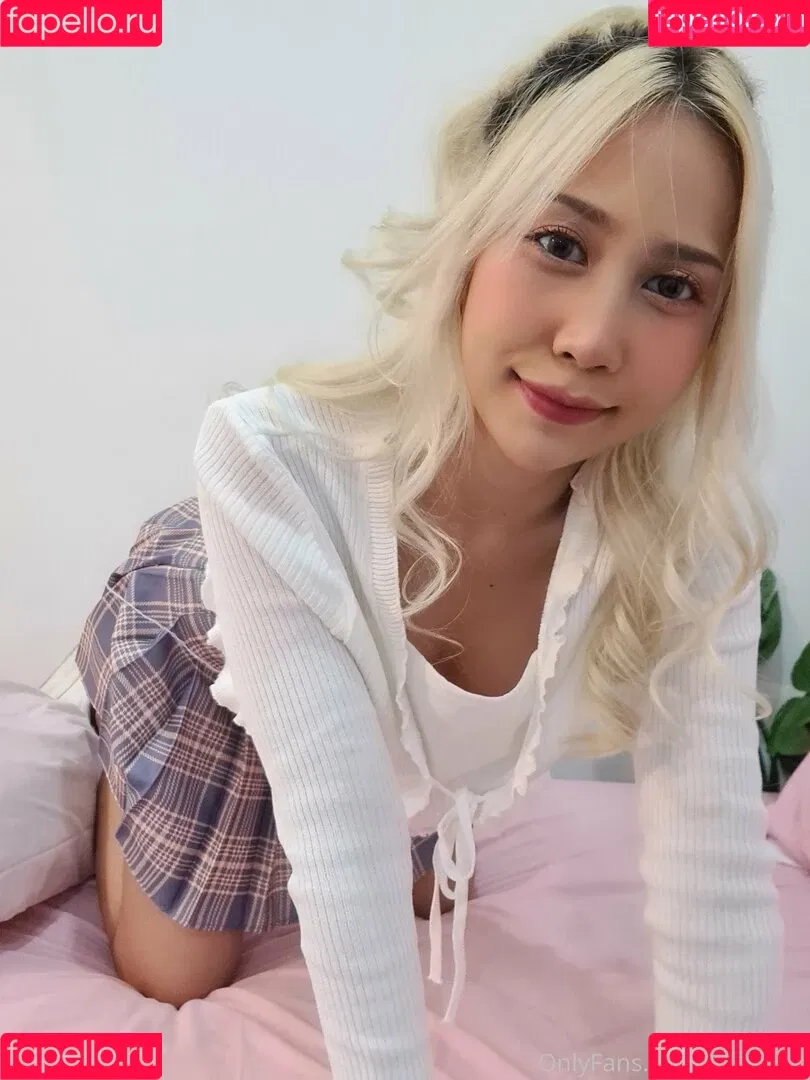 surisnow Onlyfans Photo Gallery 