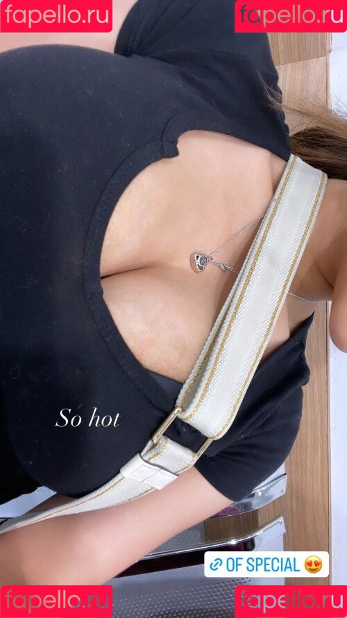 josselinxc.c Onlyfans Photo Gallery 