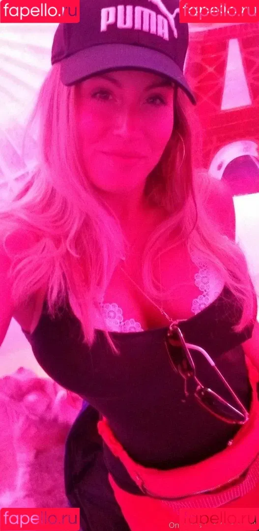 cocovandi Onlyfans Photo Gallery 