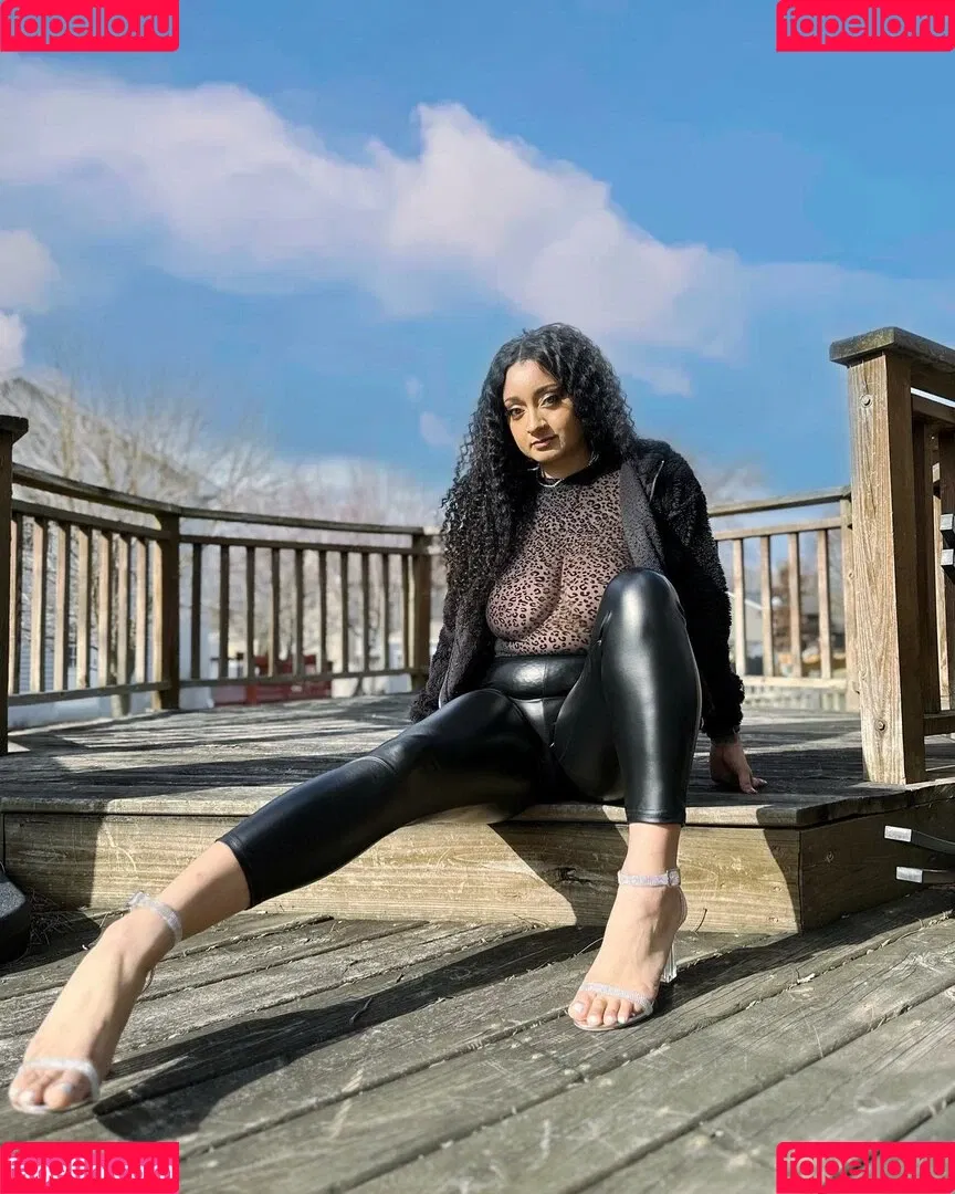DelilahMoonx Onlyfans Photo Gallery 