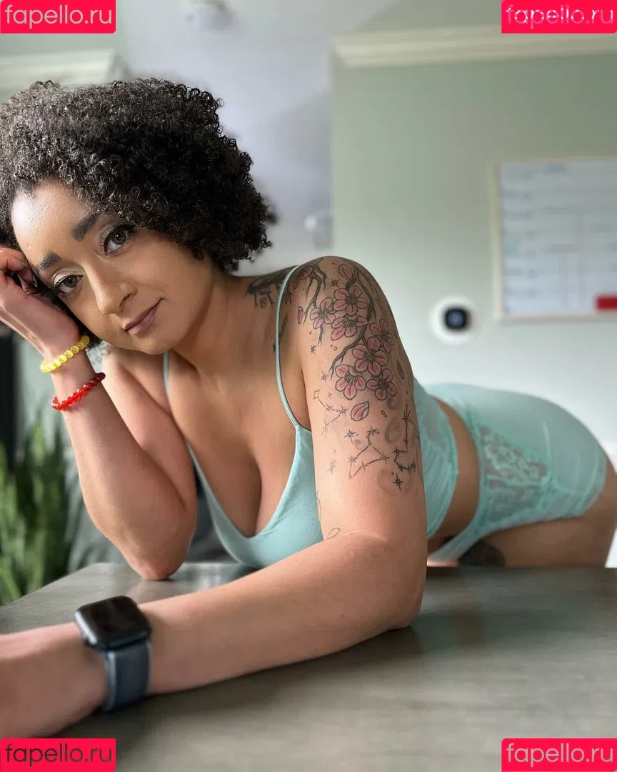 DelilahMoonx Onlyfans Photo Gallery 