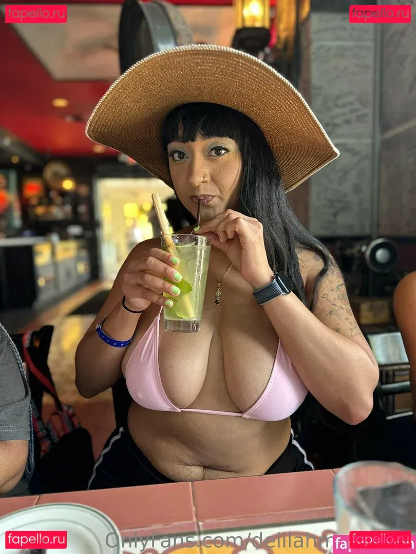 DelilahMoonx Onlyfans Photo Gallery 