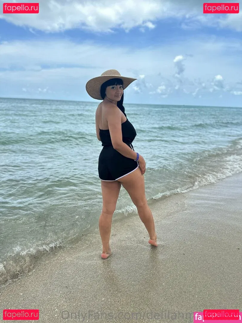 DelilahMoonx Onlyfans Photo Gallery 