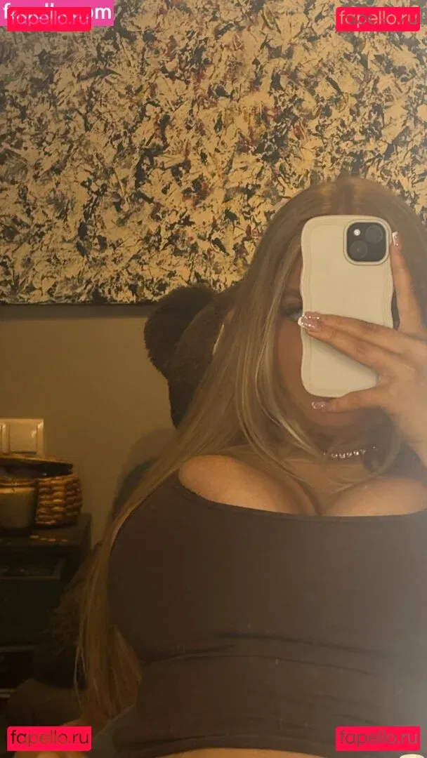 Gudrun Svava Onlyfans Photo Gallery 