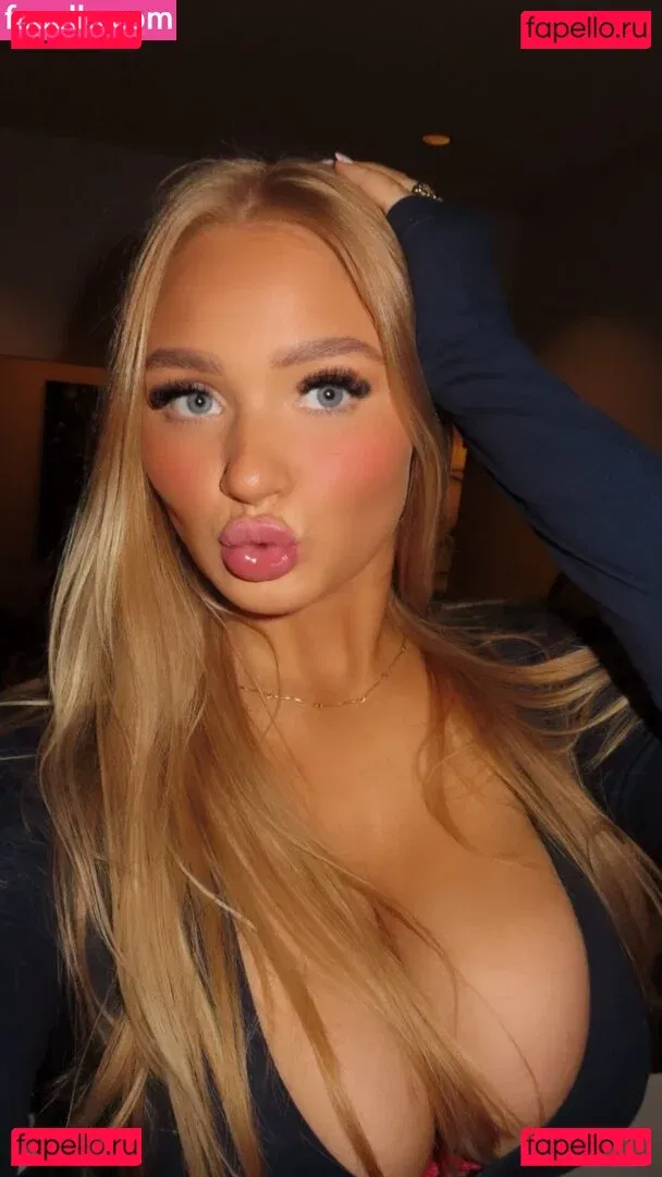 Gudrun Svava Onlyfans Photo Gallery 