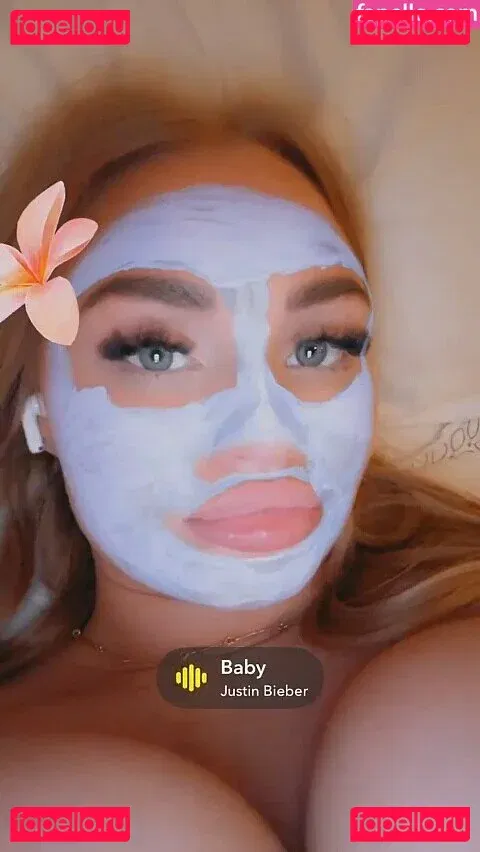 Gudrun Svava Onlyfans Photo Gallery 