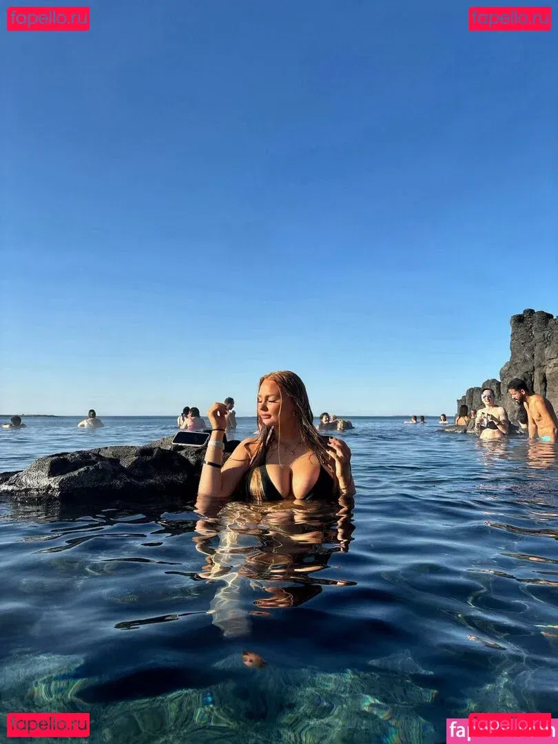 Gudrun Svava Onlyfans Photo Gallery 