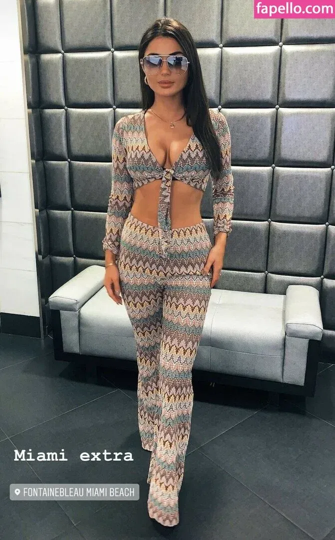 India Reynolds Onlyfans Photo Gallery 