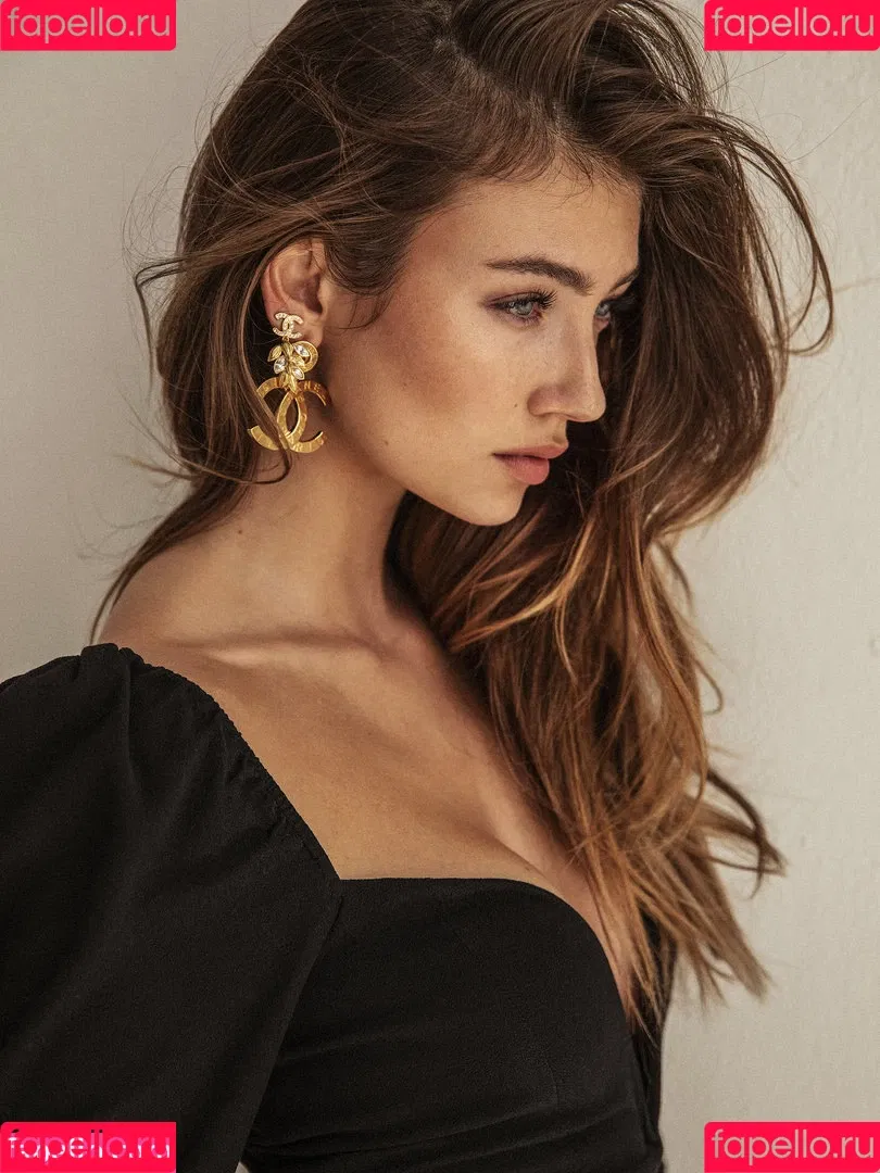 Lorena Rae Onlyfans Photo Gallery 