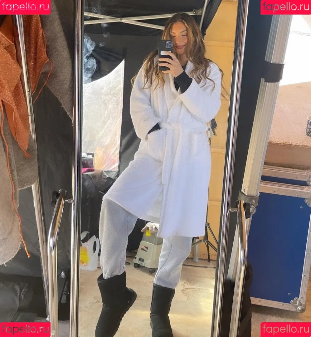 Lorena Rae Onlyfans Photo Gallery 